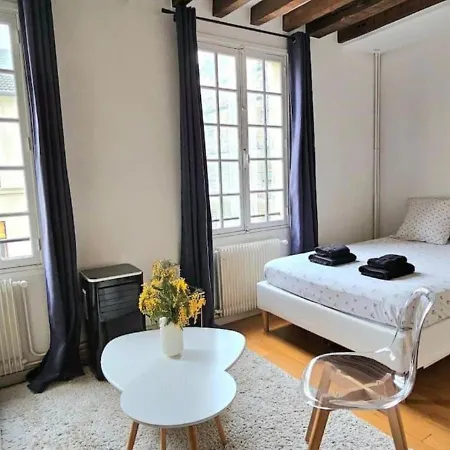 Chez Maelle - Tour Eiffel Cosy Flat *